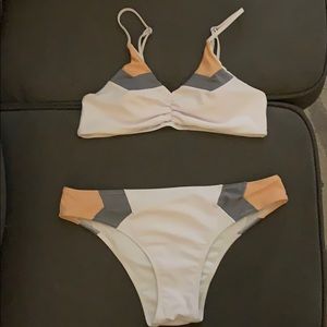 Cheeky Bikini - unknown brand